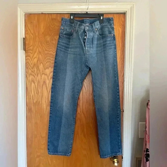 Levi’s 501 Button Fly Two Tone Jeans - Picture 7 of 7